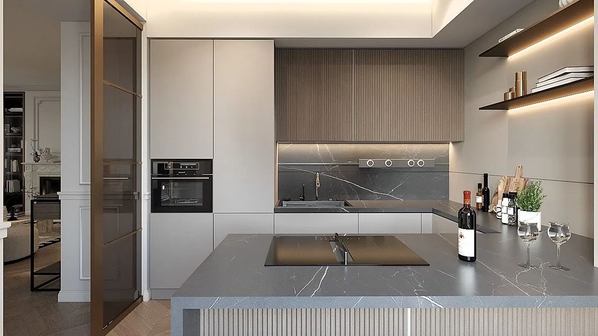 Cucina con piano in pietra e mensole illuminate